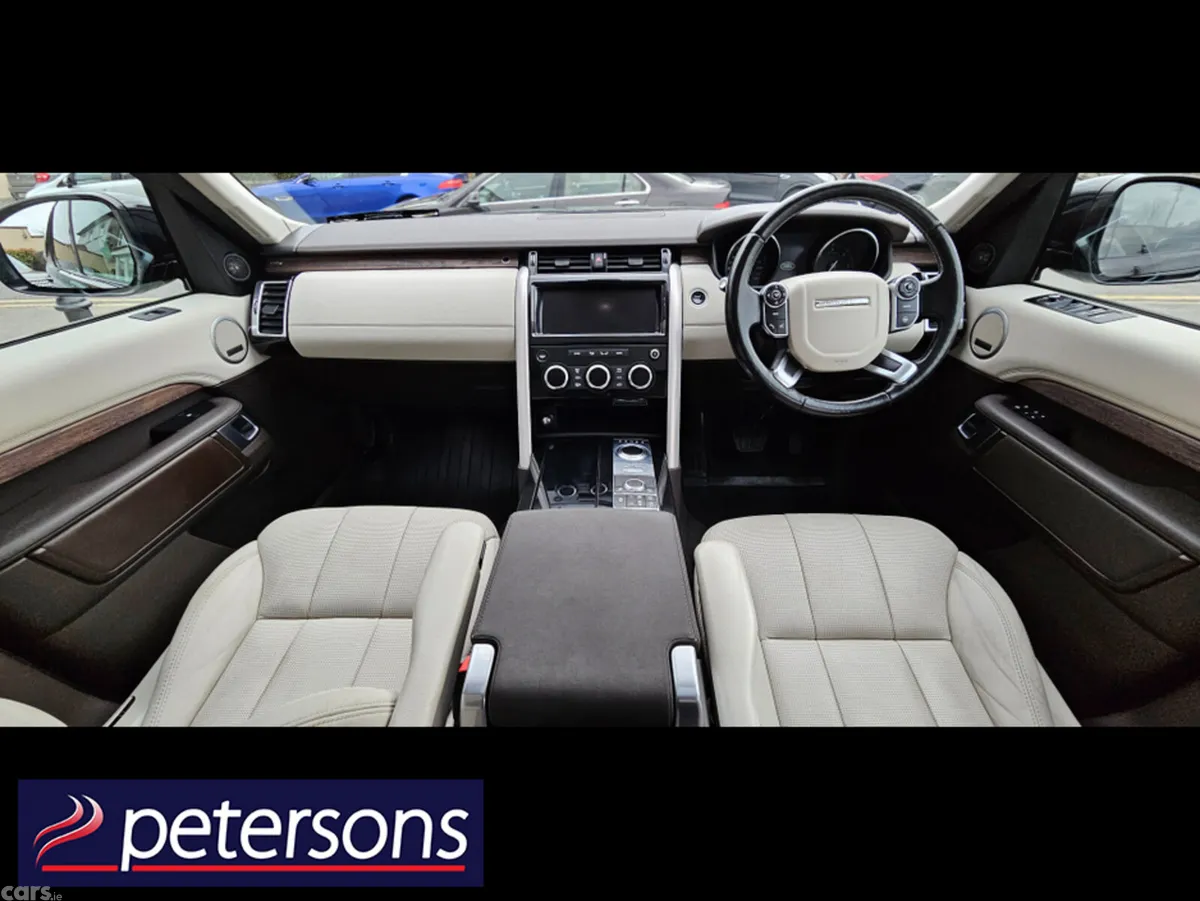 Land Rover Discovery Estate, Diesel, 2017, Black