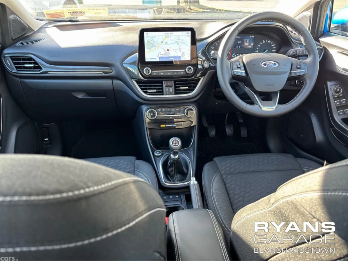 Ford Puma MPV, Petrol, 2022, Blue