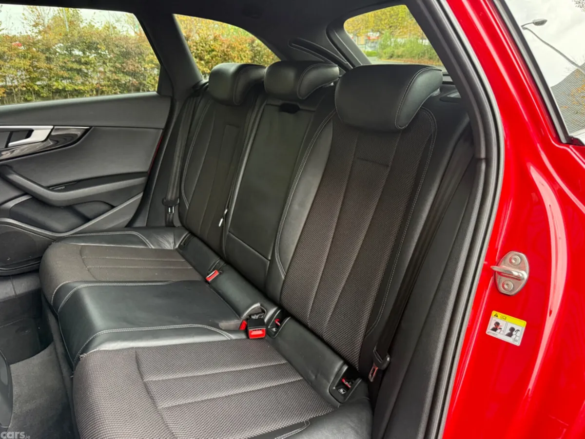 Audi A4 Estate, Diesel, 2017, Red