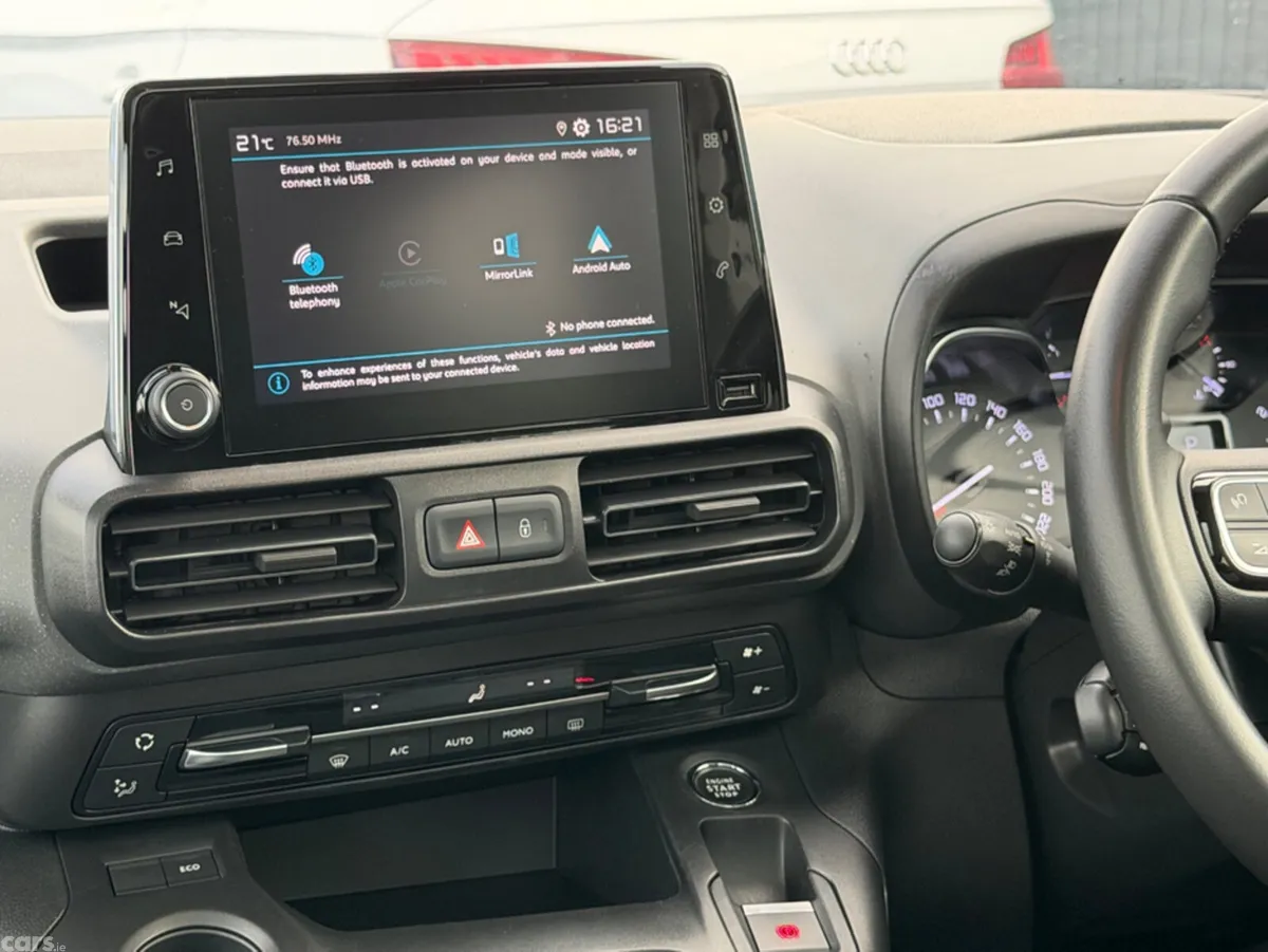 Citroen Berlingo Multispace MPV, Diesel, 2021, Beige