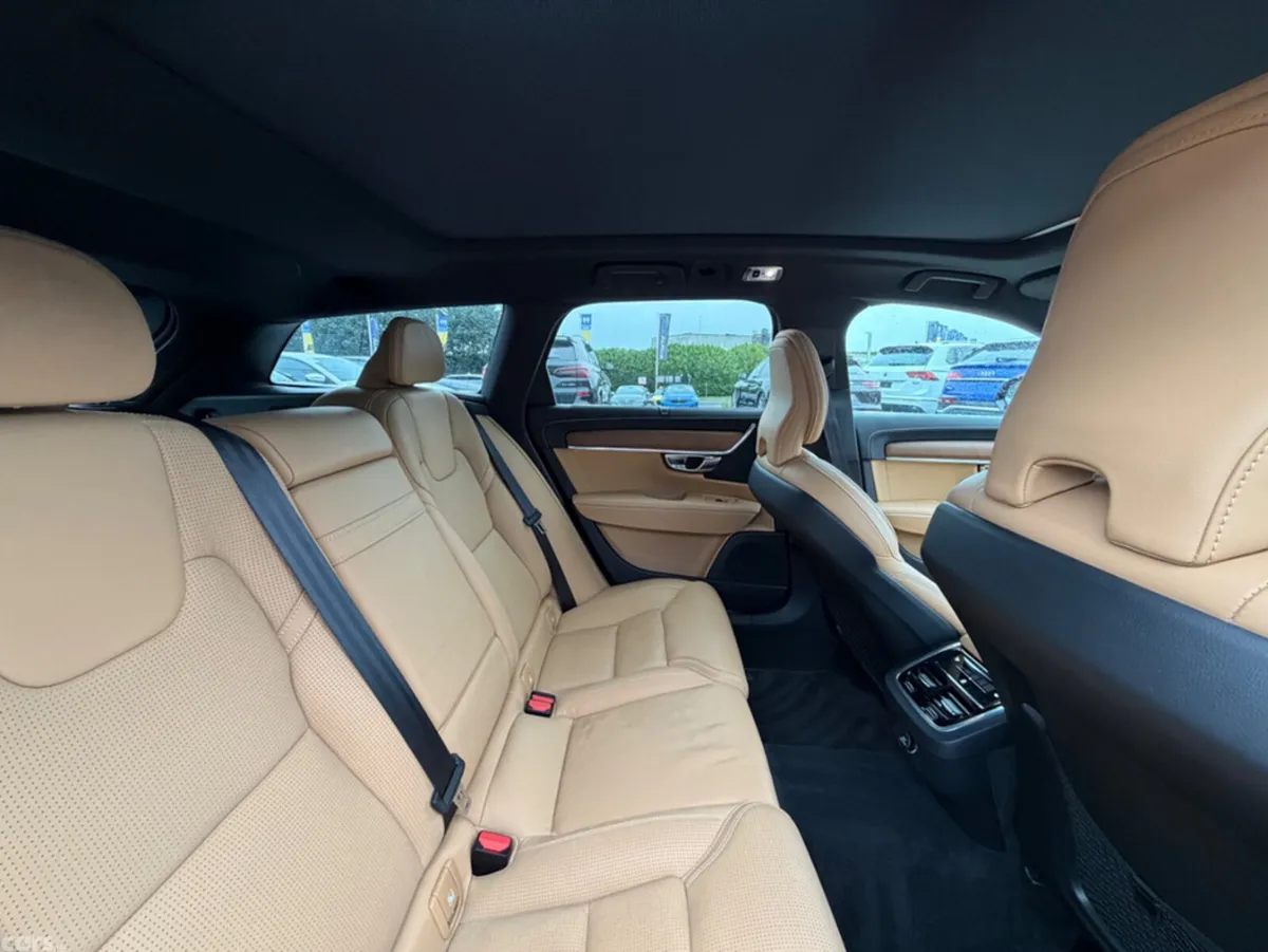 Volvo V90 Estate, Diesel, 2019, Black