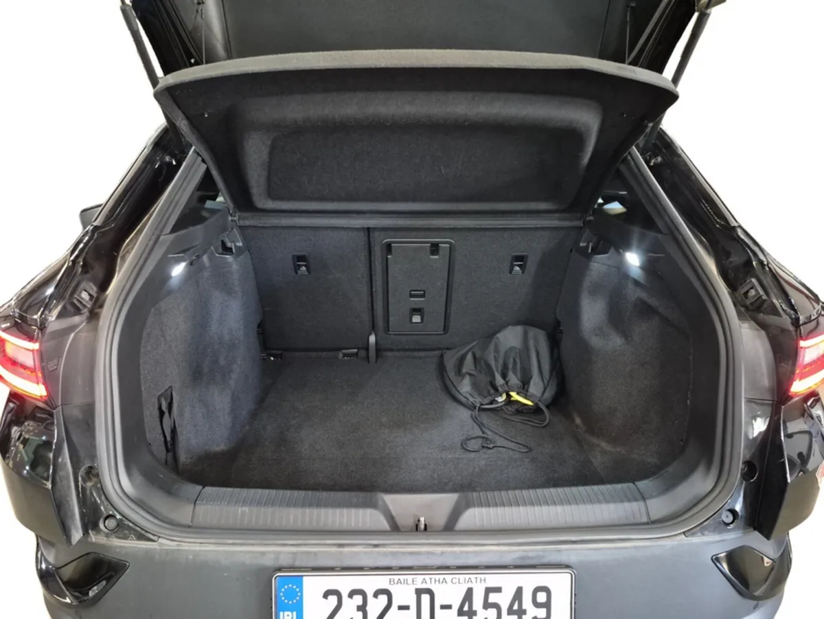 Volkswagen ID.4 Estate, Electric, 2023, Black