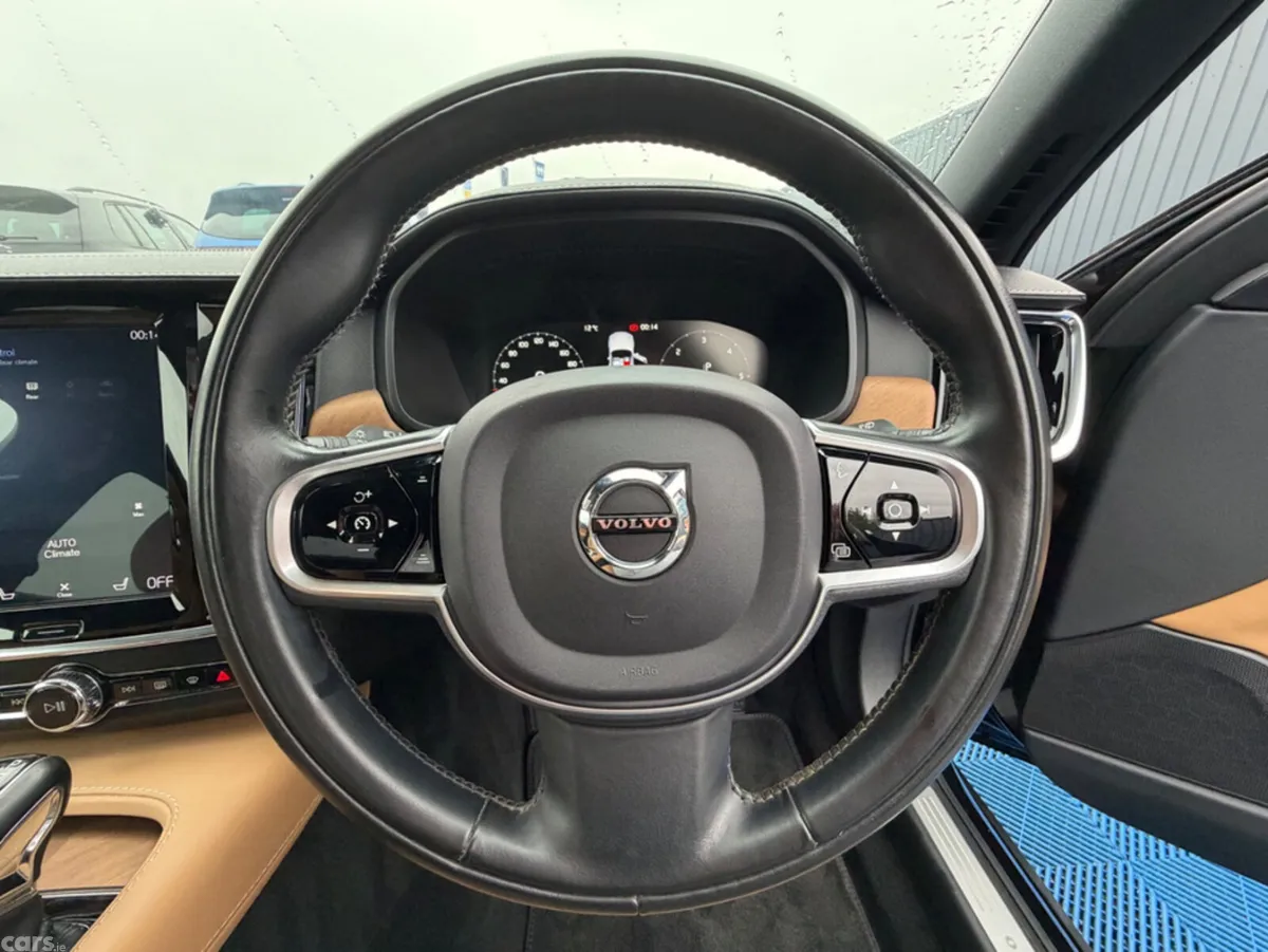 Volvo V90 Estate, Diesel, 2019, Black