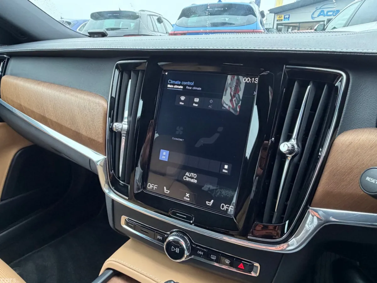 Volvo V90 Estate, Diesel, 2019, Black