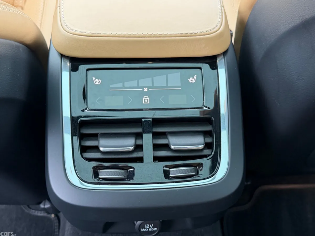 Volvo V90 Estate, Diesel, 2019, Black