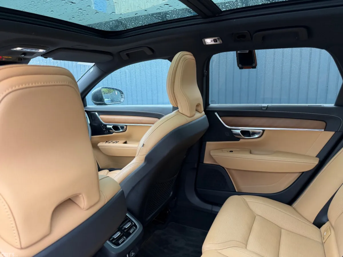 Volvo V90 Estate, Diesel, 2019, Black