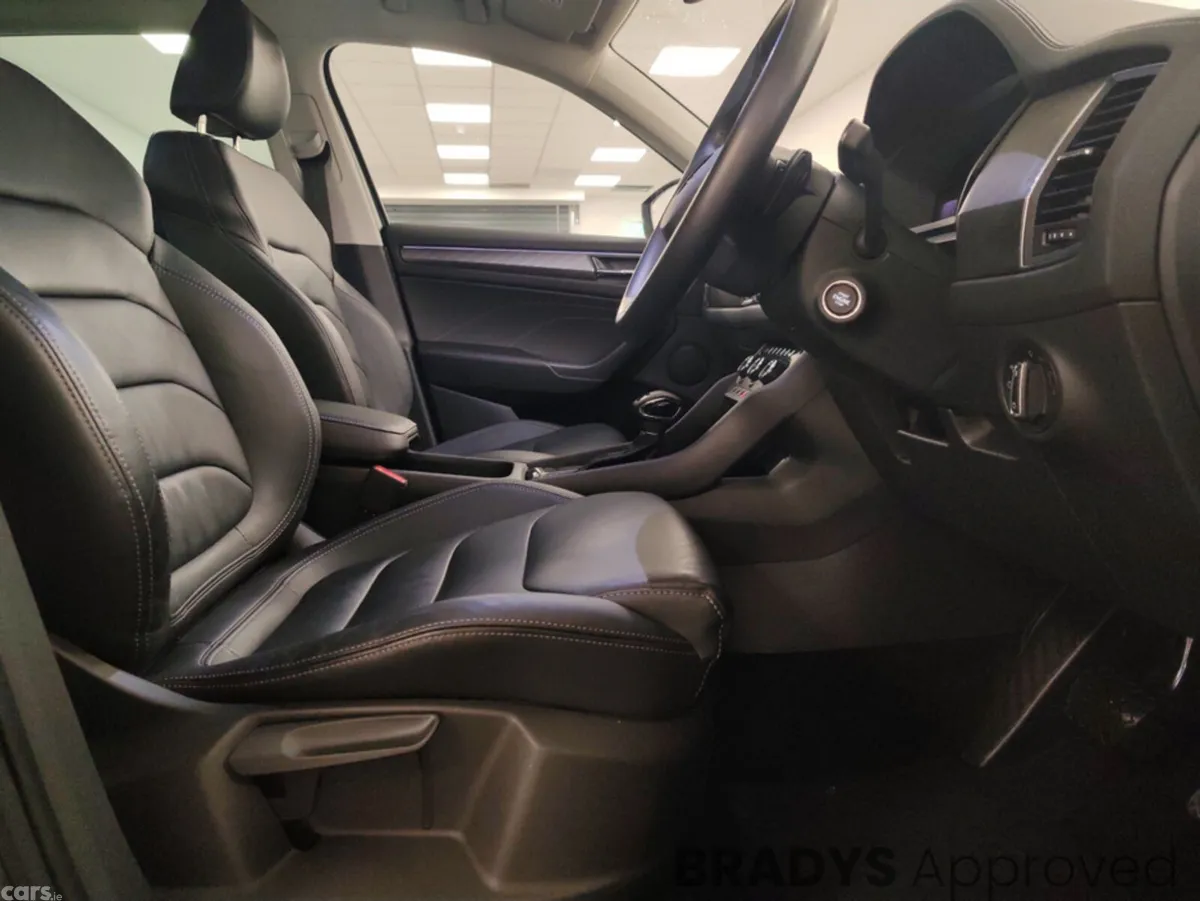 Skoda Kodiaq Estate, Diesel, 2023, Grey