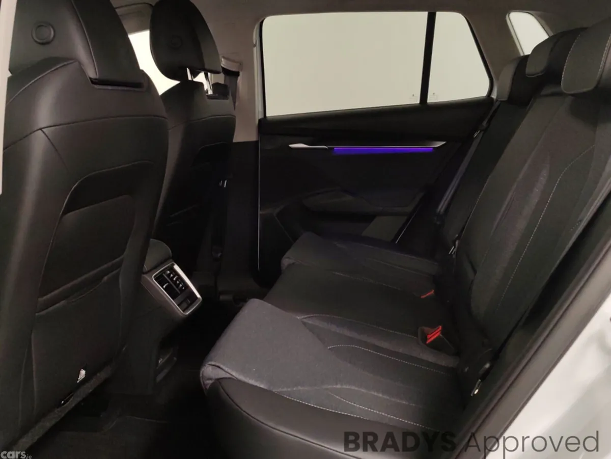 Skoda Elroq Hatchback, Electric, 2026, White