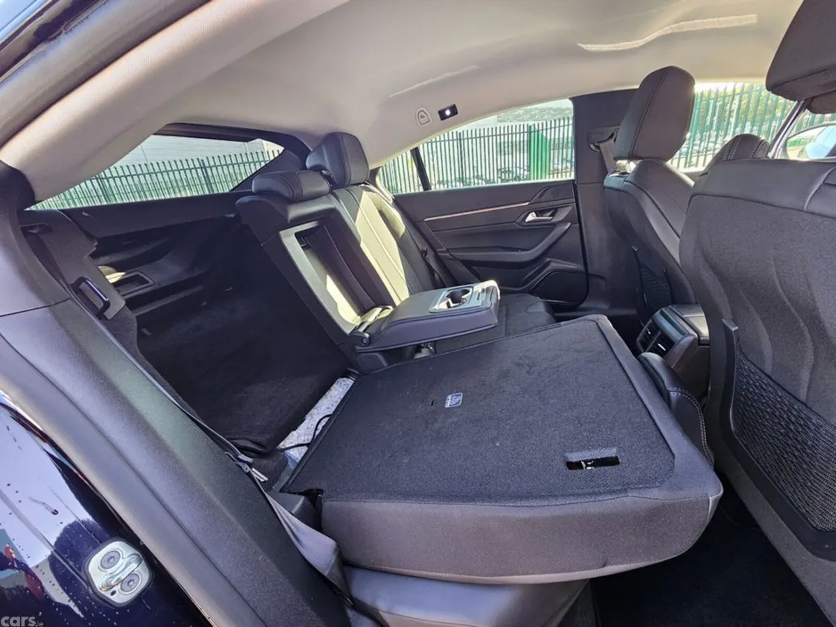 Peugeot 508 Hatchback, Diesel, 2022, Blue