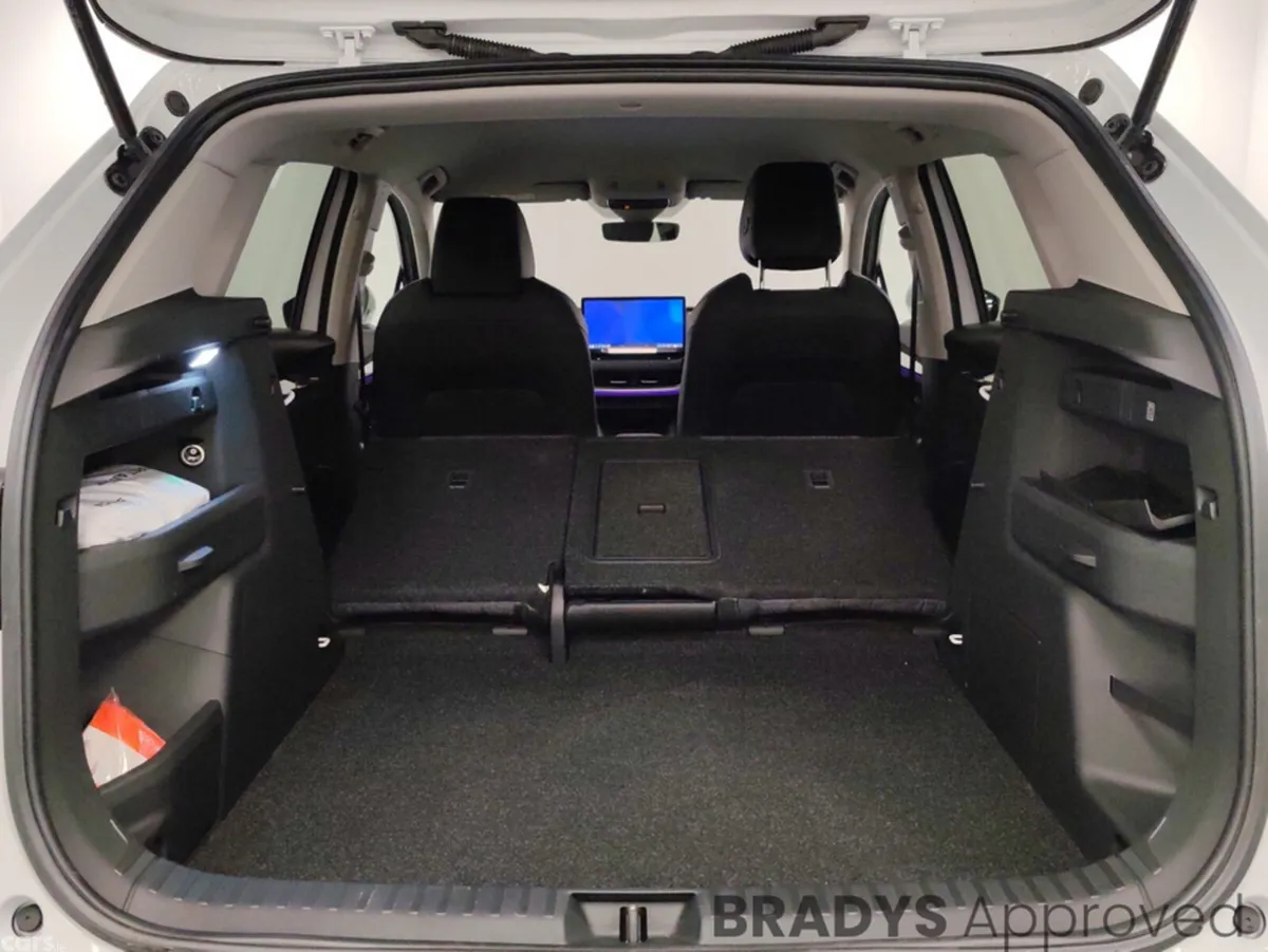 Skoda Elroq Hatchback, Electric, 2026, White