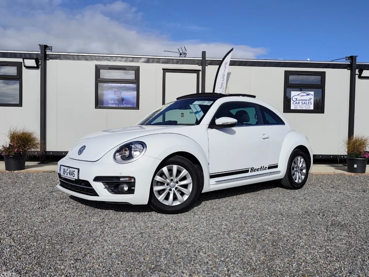 Volkswagen Beetle Hatchback, Petrol, 2018, White