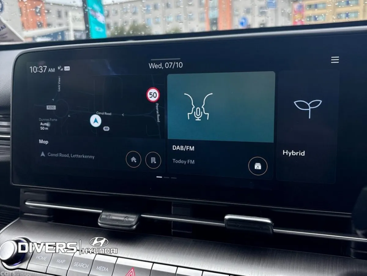 Hyundai KONA MPV, Petrol Hybrid, 2024, White