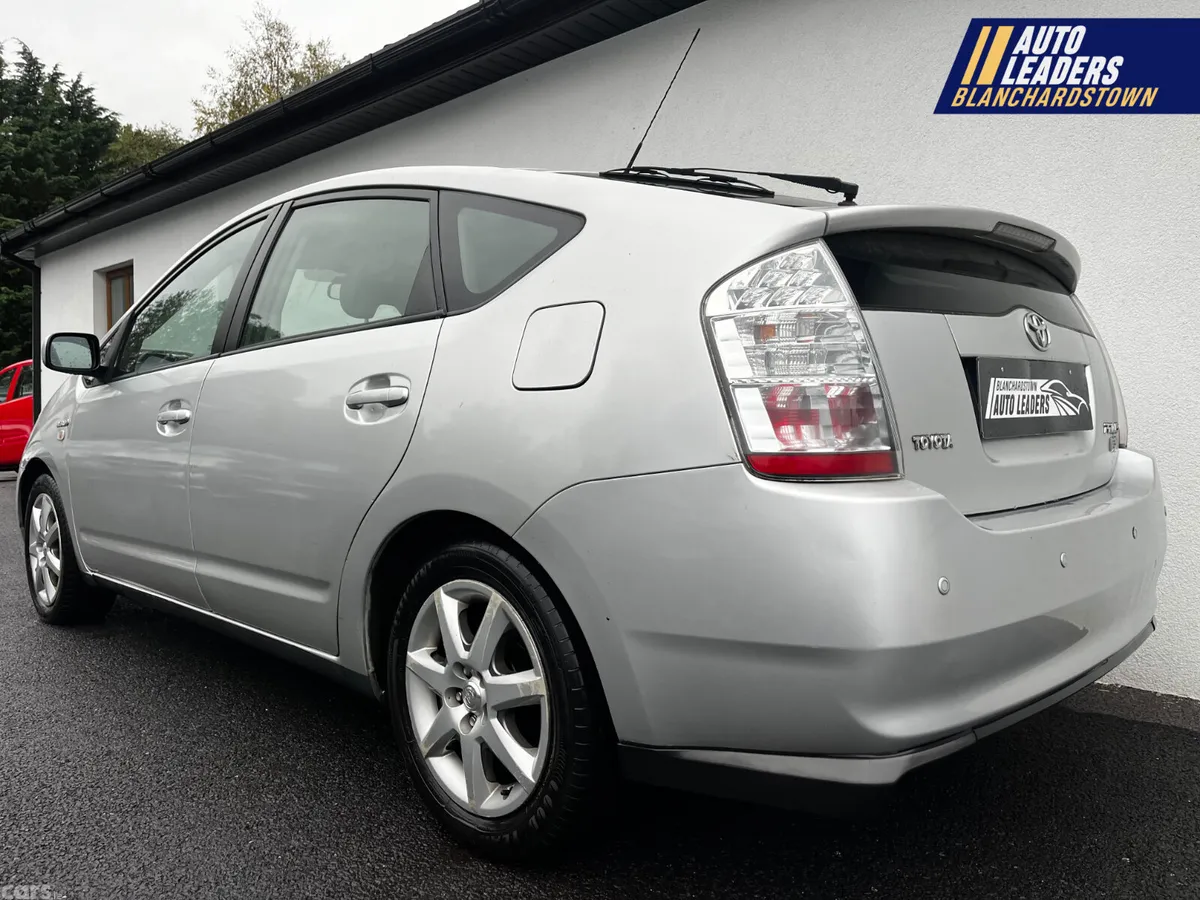 Toyota Prius Hatchback, Petrol Hybrid, 2008, Silver