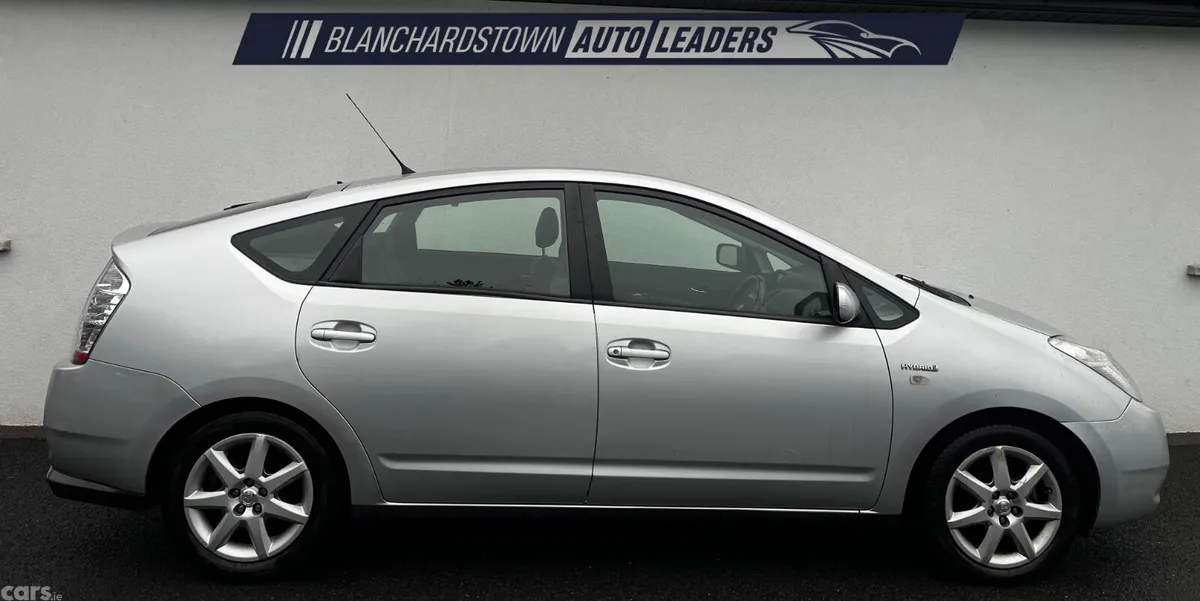 Toyota Prius Hatchback, Petrol Hybrid, 2008, Silver