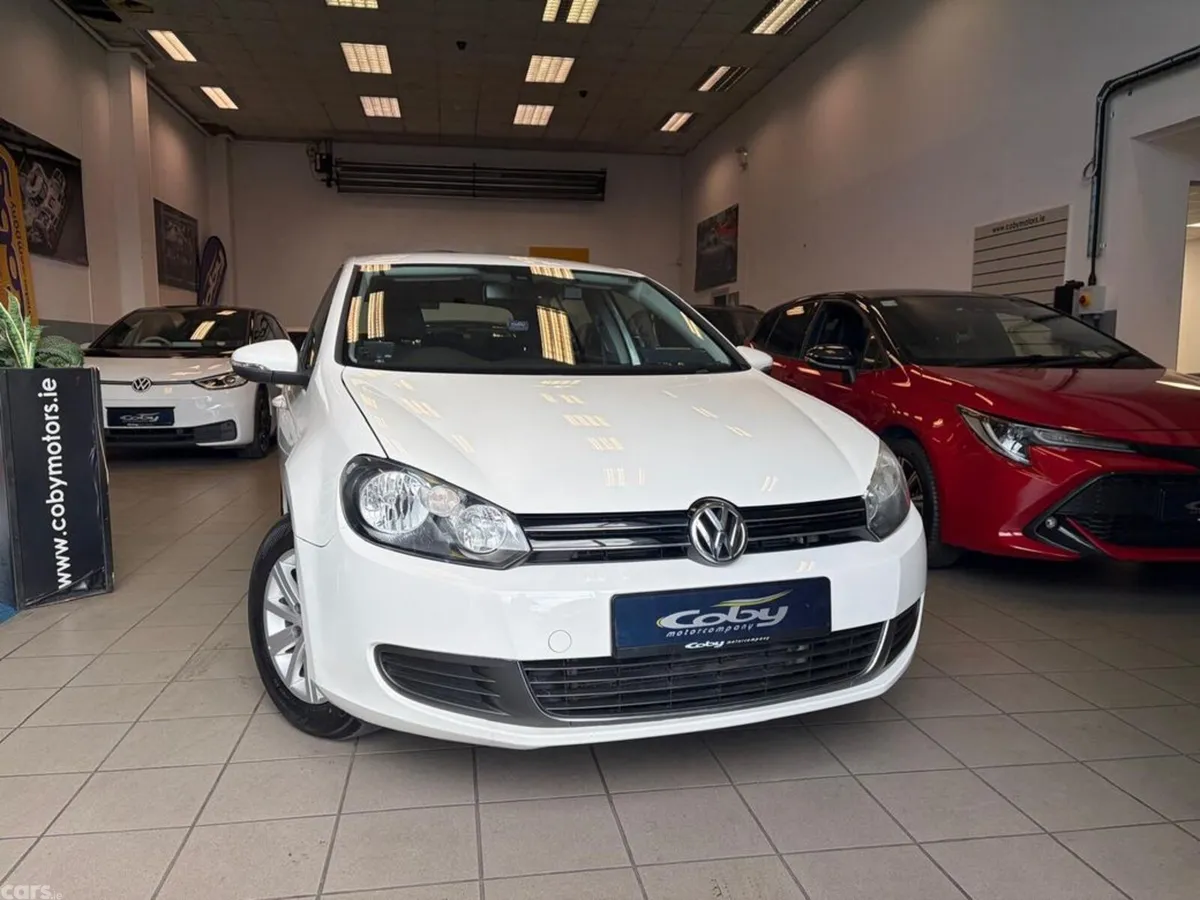 Volkswagen Golf Hatchback, Petrol, 2013, White