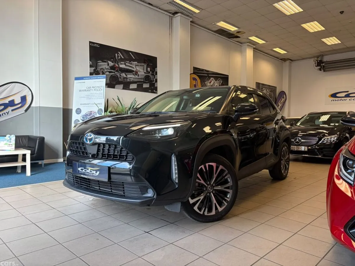 Toyota Yaris Cross Estate, Petrol Hybrid, 2021, Black