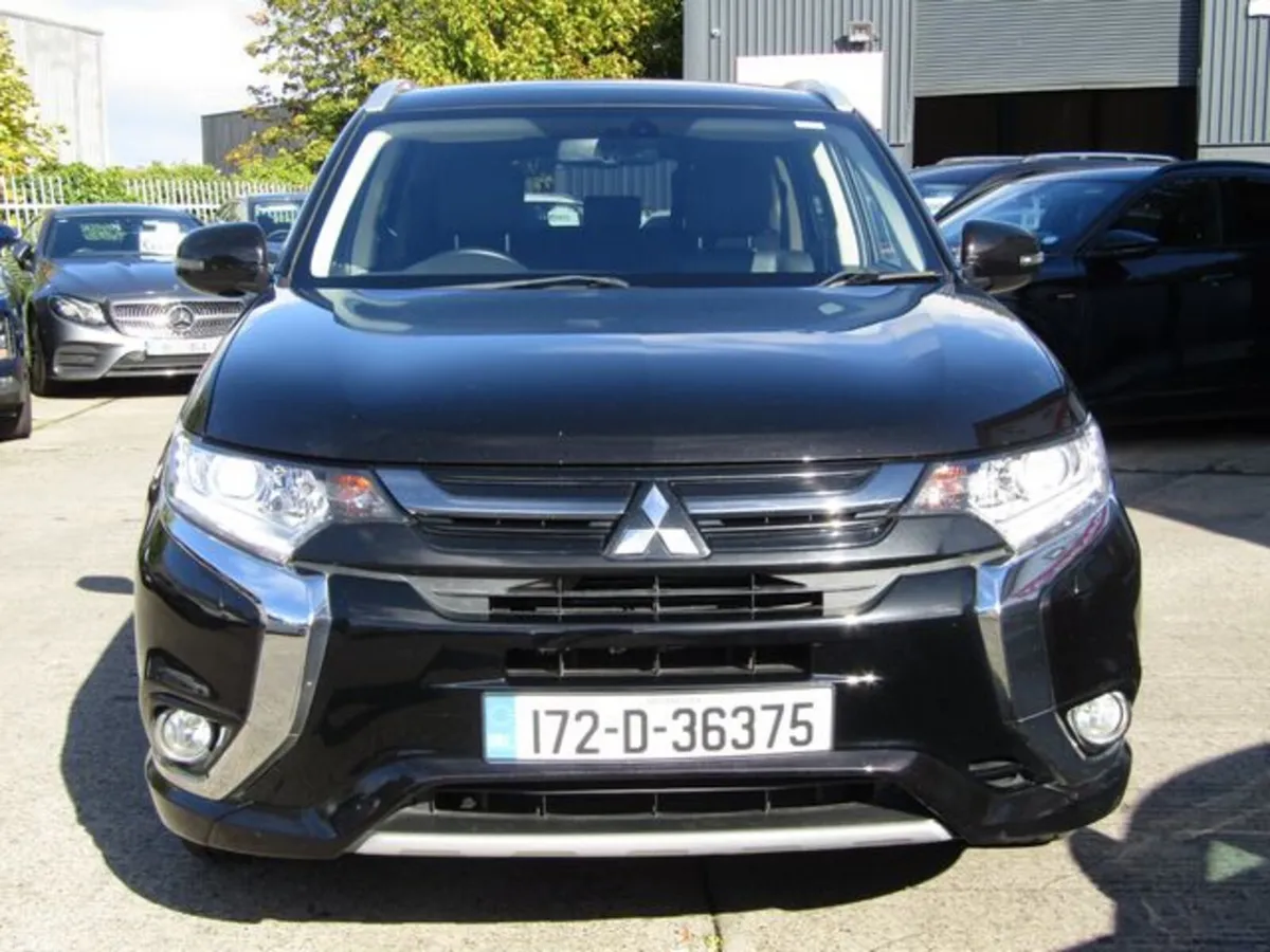 Mitsubishi Outlander Estate, Petrol Plug-in Hybrid, 2017, Black