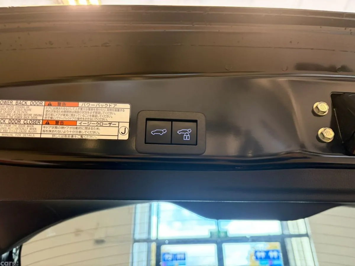 Toyota Yaris Cross Estate, Petrol Hybrid, 2021, Black