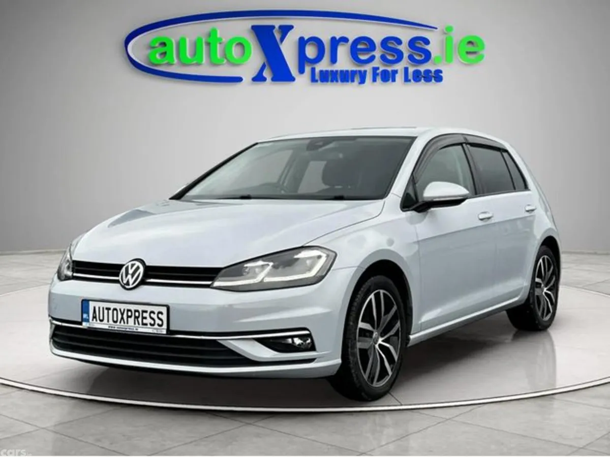 Volkswagen Golf Hatchback, Petrol, 2019, White