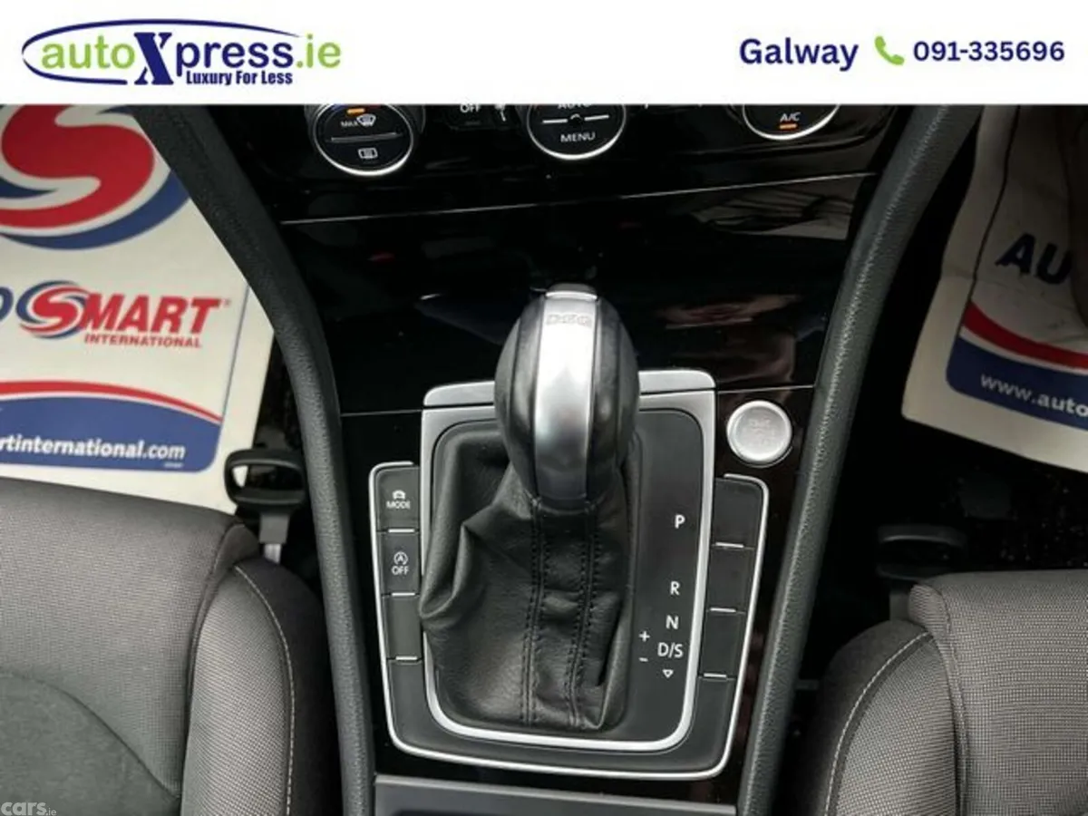 Volkswagen Golf Hatchback, Petrol, 2019, White