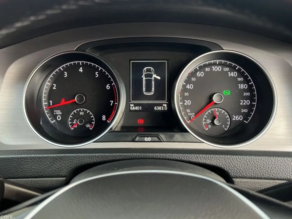 Volkswagen Golf Estate, Petrol, 2016, White