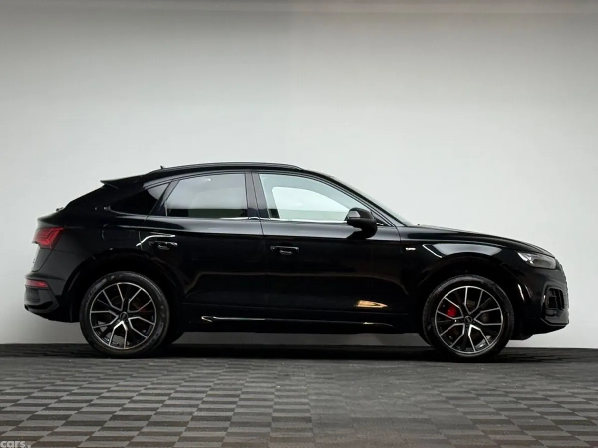 Audi Q5 SUV, Petrol Plug-in Hybrid, 2023, Black