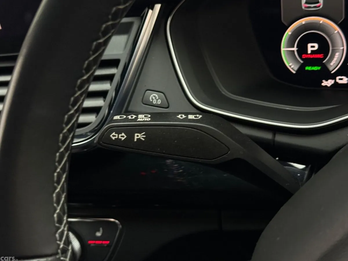 Audi Q5 SUV, Petrol Plug-in Hybrid, 2023, Black