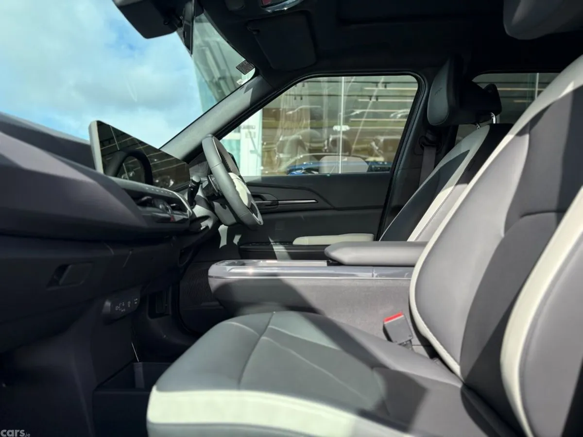 Kia EV5 SUV, Electric, 2026, Blue