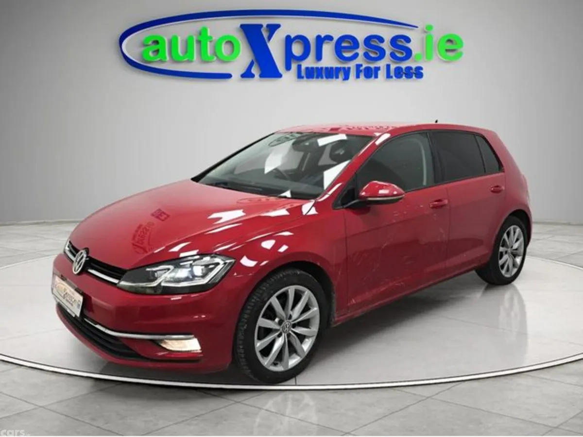 Volkswagen Golf Hatchback, Petrol, 2018, Red