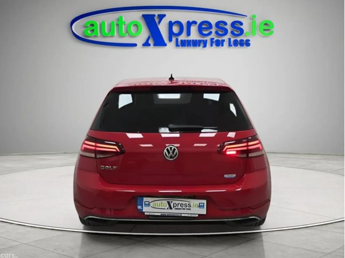Volkswagen Golf Hatchback, Petrol, 2018, Red