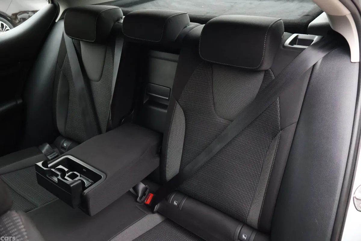 Skoda Octavia Saloon, Diesel, 2022, Grey