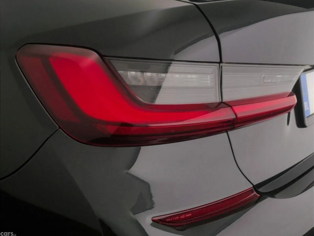BMW 3-Series Saloon, Petrol Plug-in Hybrid, 2022, Black