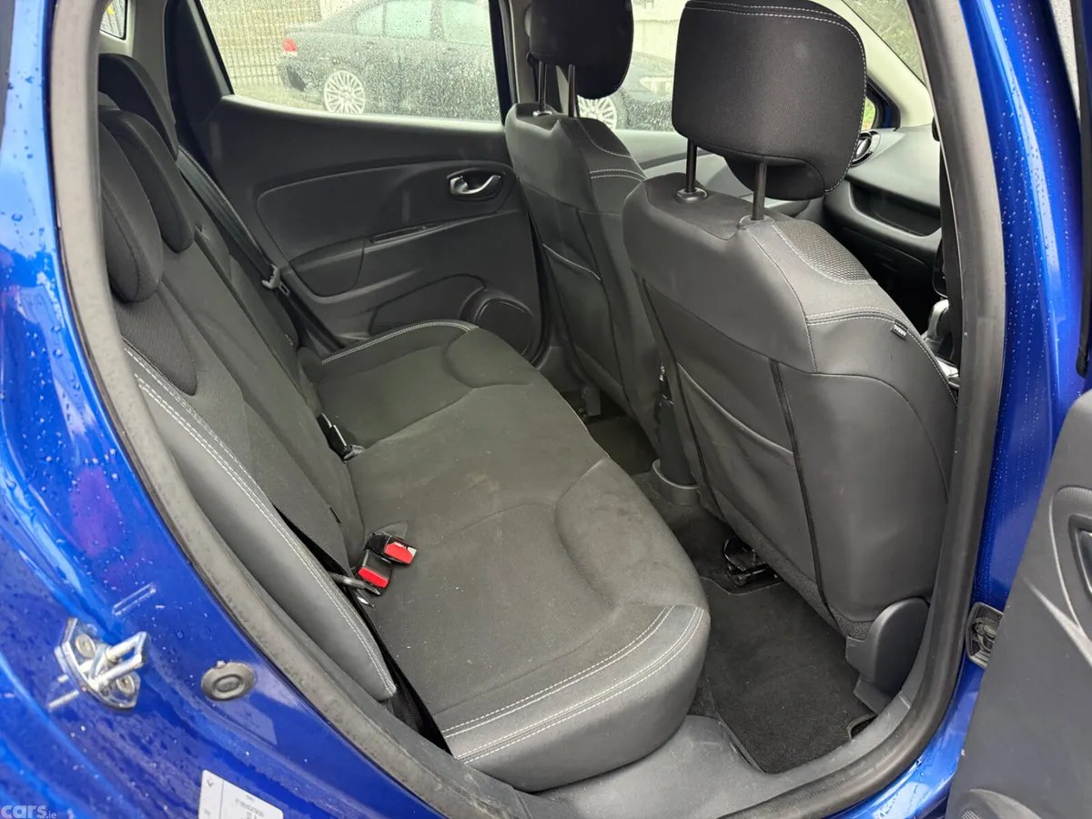 Renault Clio Hatchback, Petrol, 2019, Blue