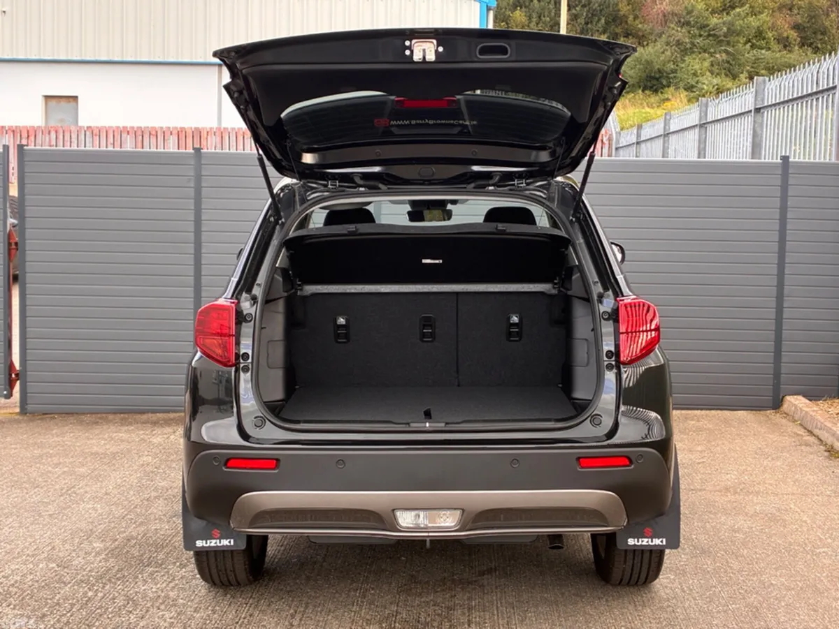 Suzuki Vitara Hatchback, Petrol Hybrid, 2026, Black