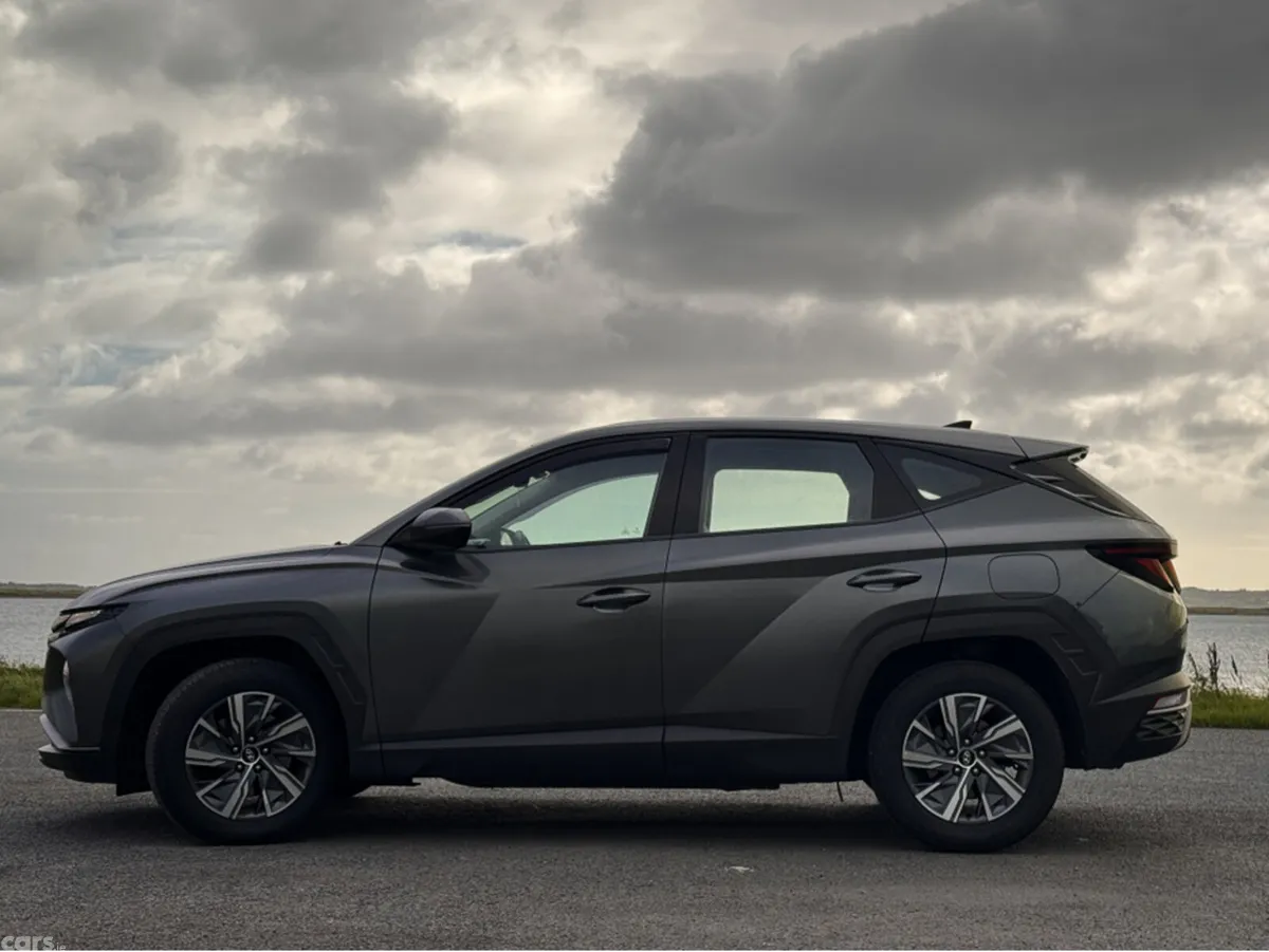 Hyundai Tucson MPV, Diesel, 2022, Grey