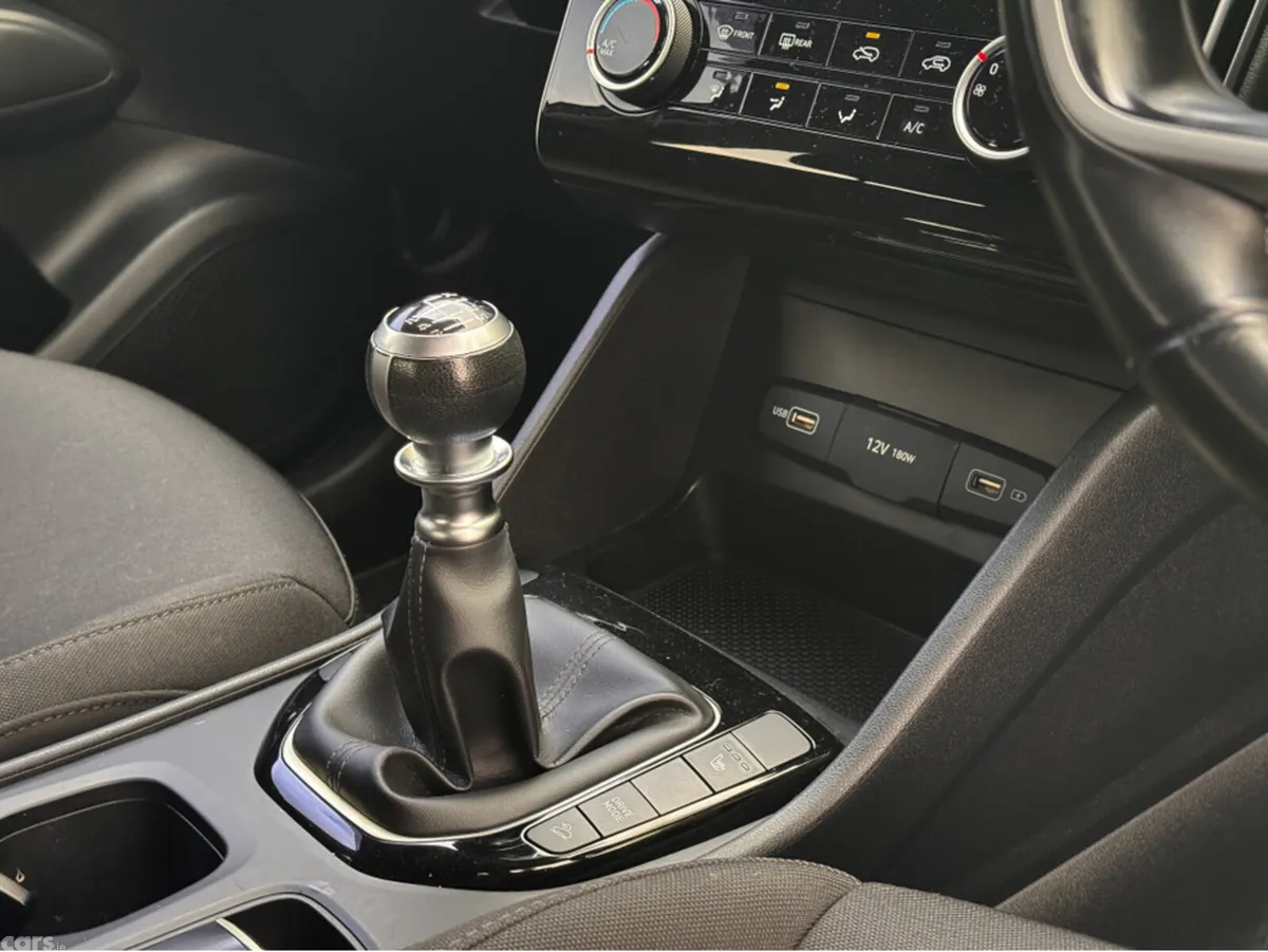 Hyundai Tucson MPV, Diesel, 2022, Grey