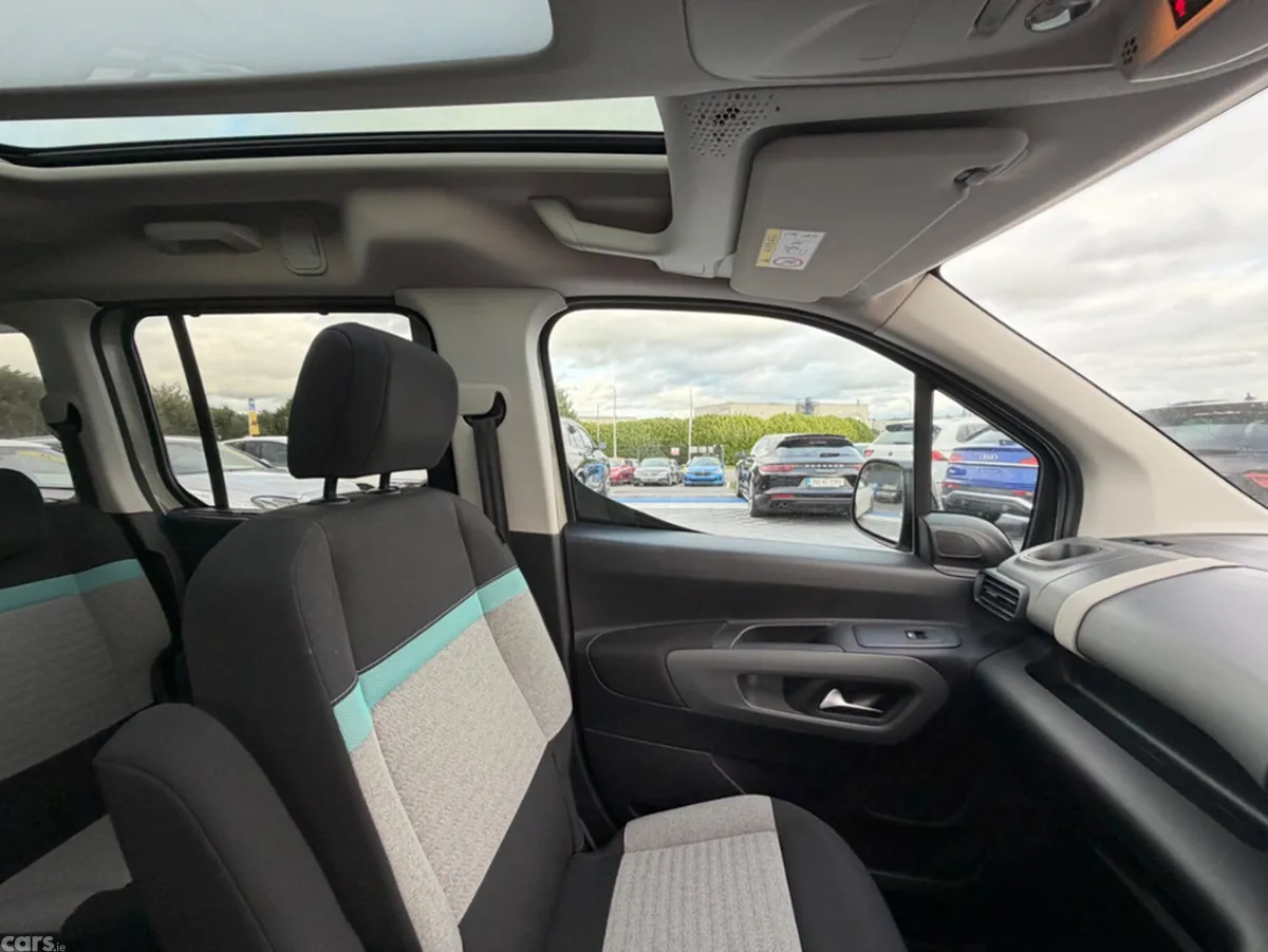 Citroen Berlingo Multispace MPV, Diesel, 2021, Beige