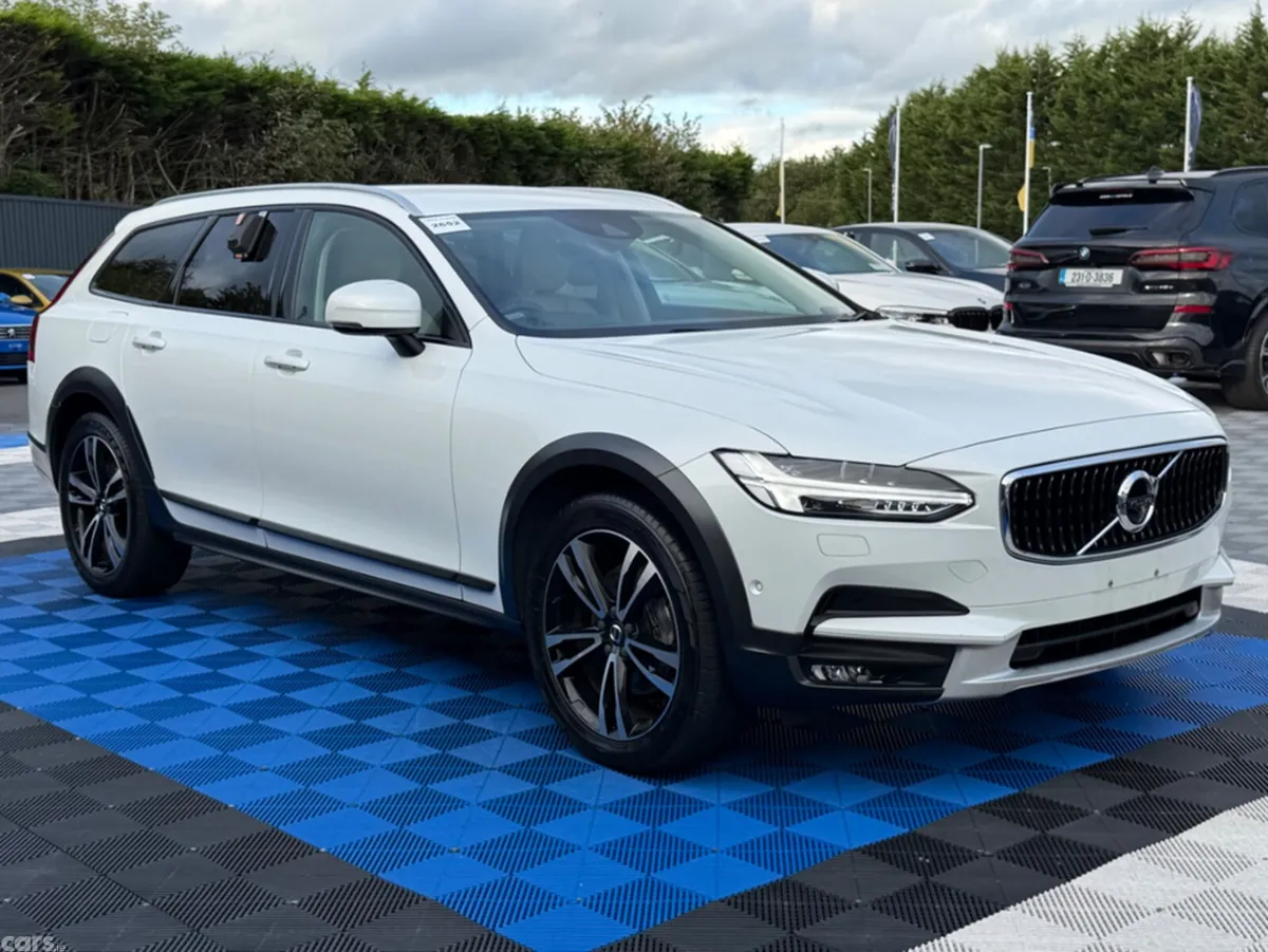 Volvo V90 Estate, Diesel, 2019, White