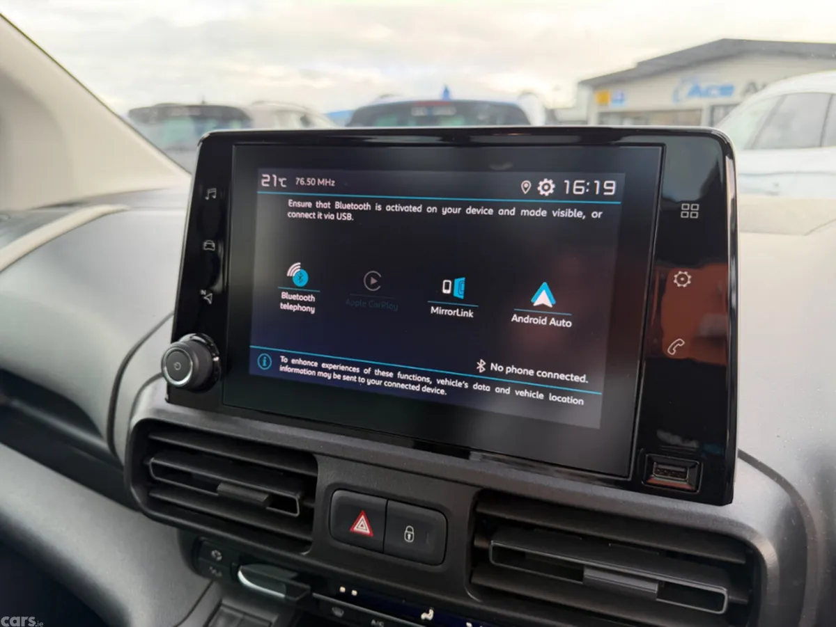 Citroen Berlingo Multispace MPV, Diesel, 2021, Beige