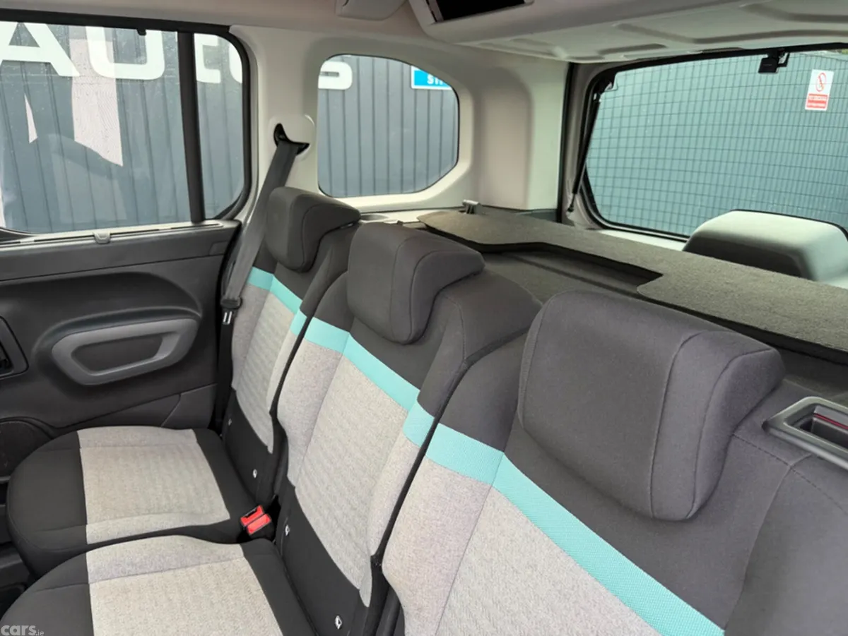 Citroen Berlingo Multispace MPV, Diesel, 2021, Beige