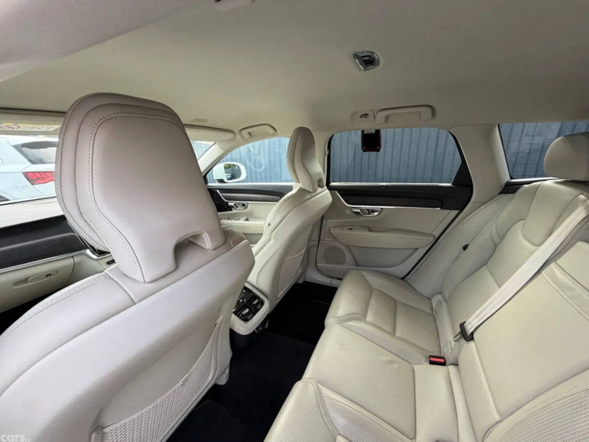 Volvo V90 Estate, Diesel, 2019, White