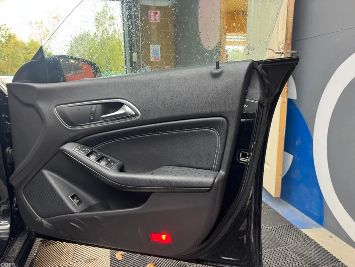 Mercedes-Benz CLA Saloon, Petrol, 2019, Black