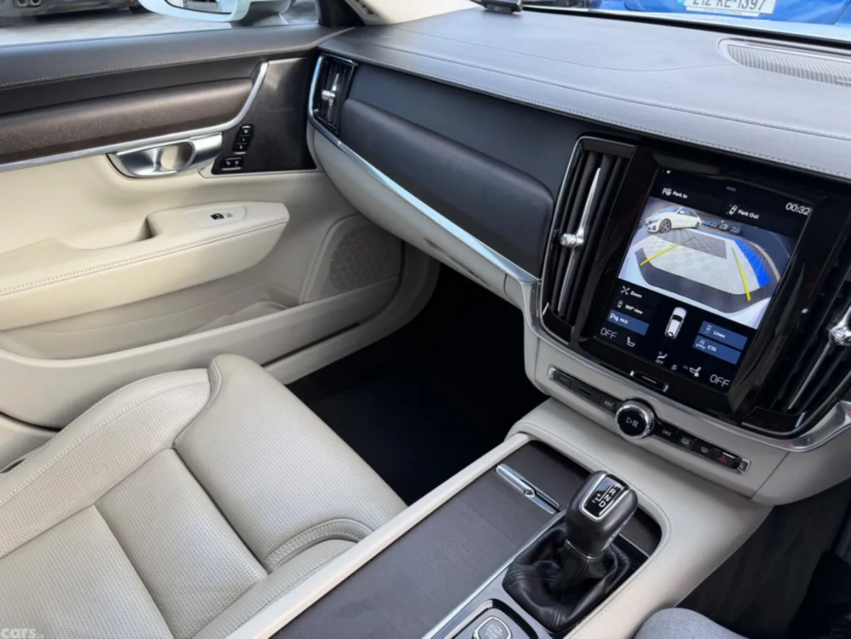Volvo V90 Estate, Diesel, 2019, White