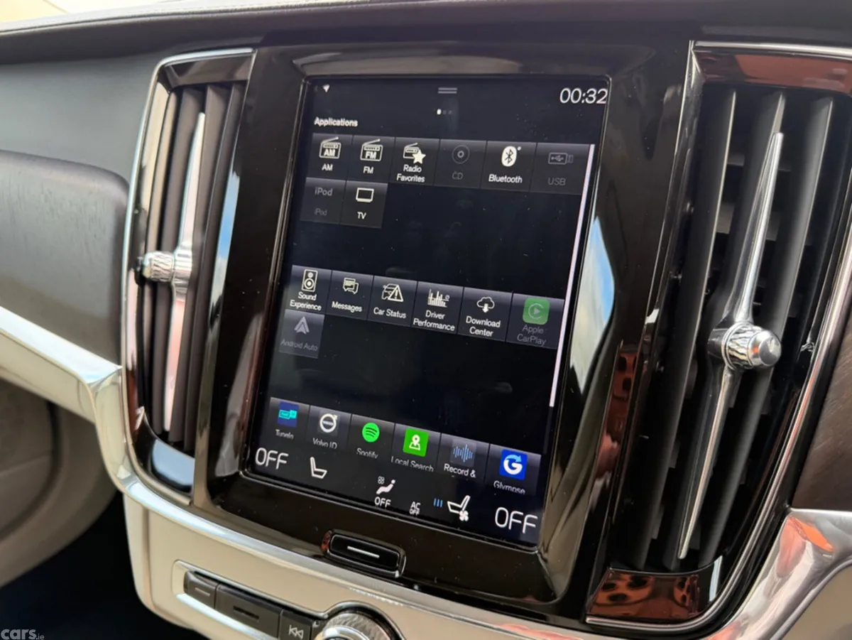 Volvo V90 Estate, Diesel, 2019, White