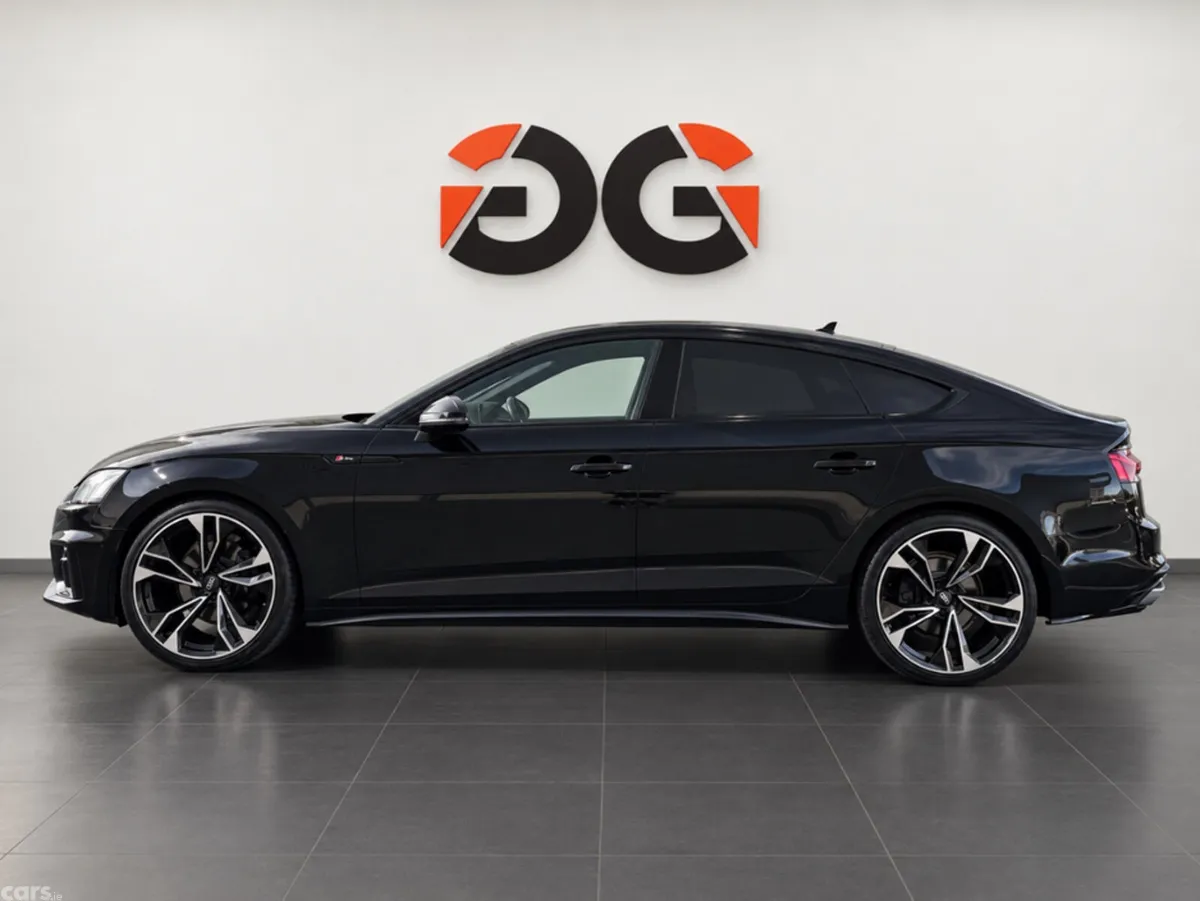 Audi A6 Saloon, Diesel, 2019, Blue