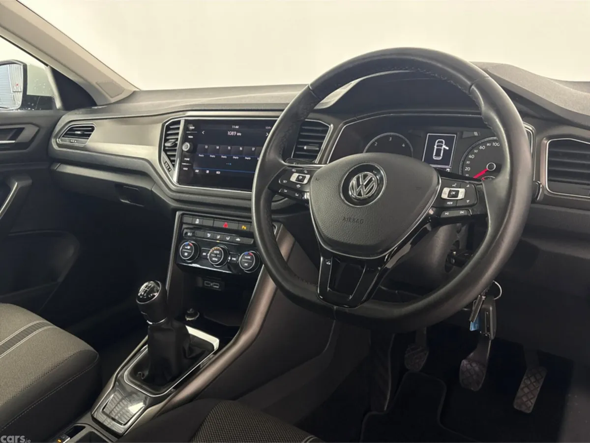 Volkswagen T-Roc Estate, Diesel, 2019, Blue