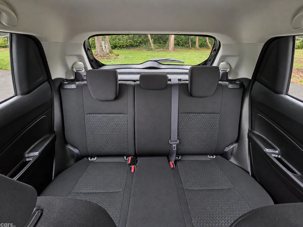 Suzuki Swift Hatchback, Petrol, 2021, Black
