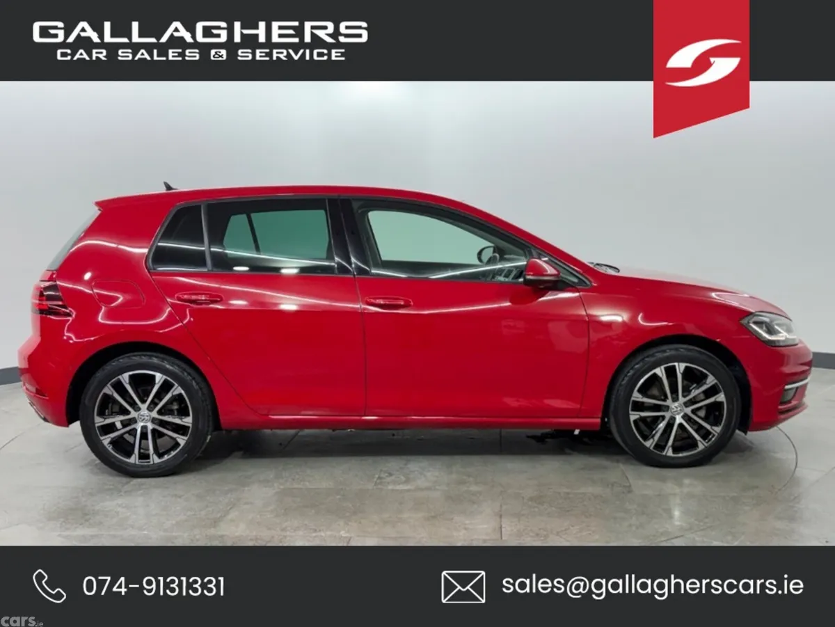 Volkswagen Golf Hatchback, Diesel, 2020, Red