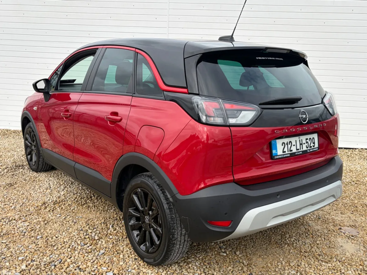 Opel Crossland MPV, Petrol, 2021, Red