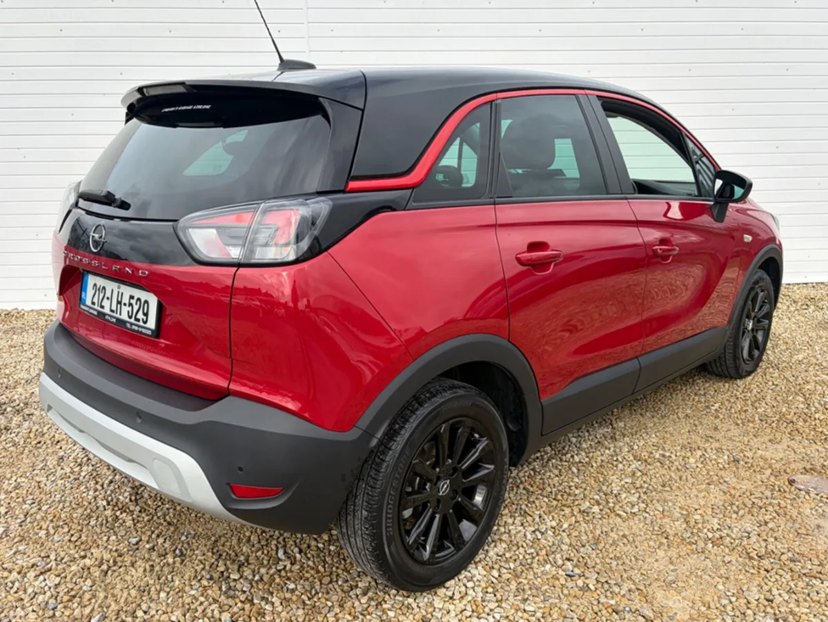 Opel Crossland MPV, Petrol, 2021, Red